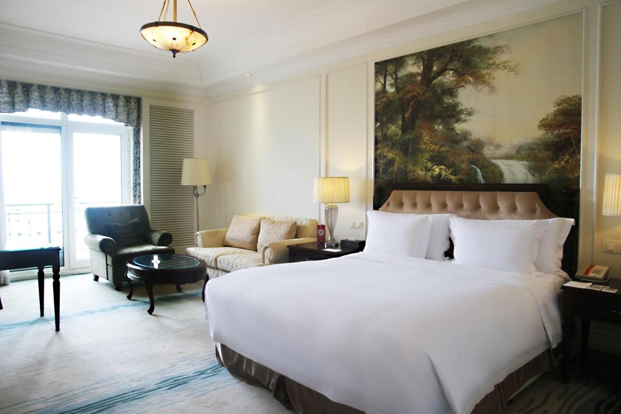 Crowne Plaza Ocean Spring Resort By Ihg Jimo ภายนอก รูปภาพ
