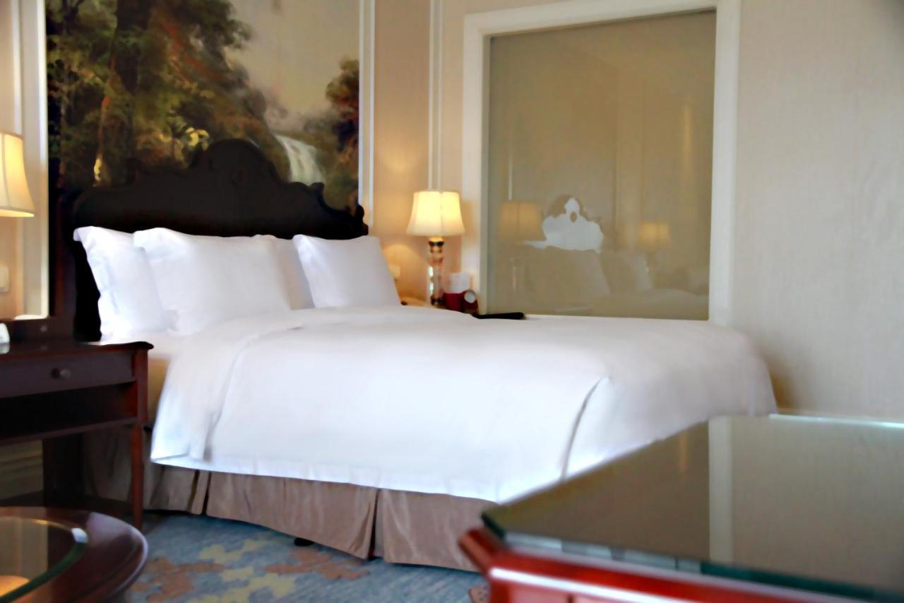 Crowne Plaza Ocean Spring Resort By Ihg Jimo ภายนอก รูปภาพ