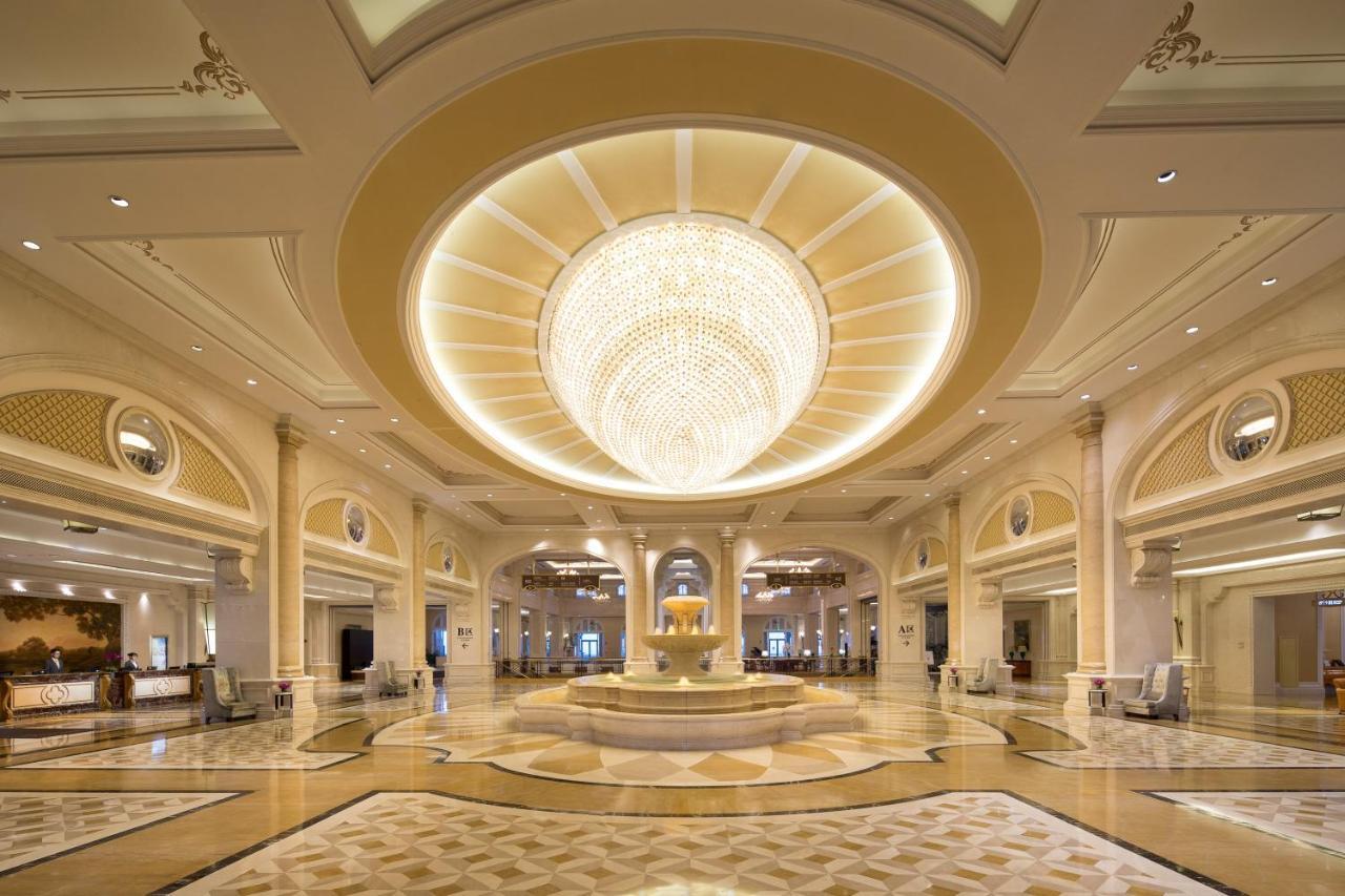 Crowne Plaza Ocean Spring Resort By Ihg Jimo ภายนอก รูปภาพ