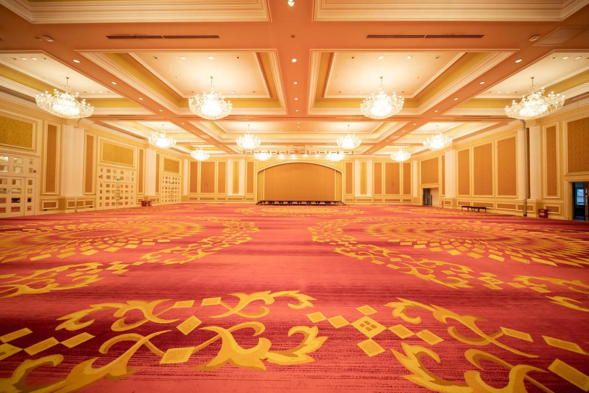 Crowne Plaza Ocean Spring Resort By Ihg Jimo ภายนอก รูปภาพ