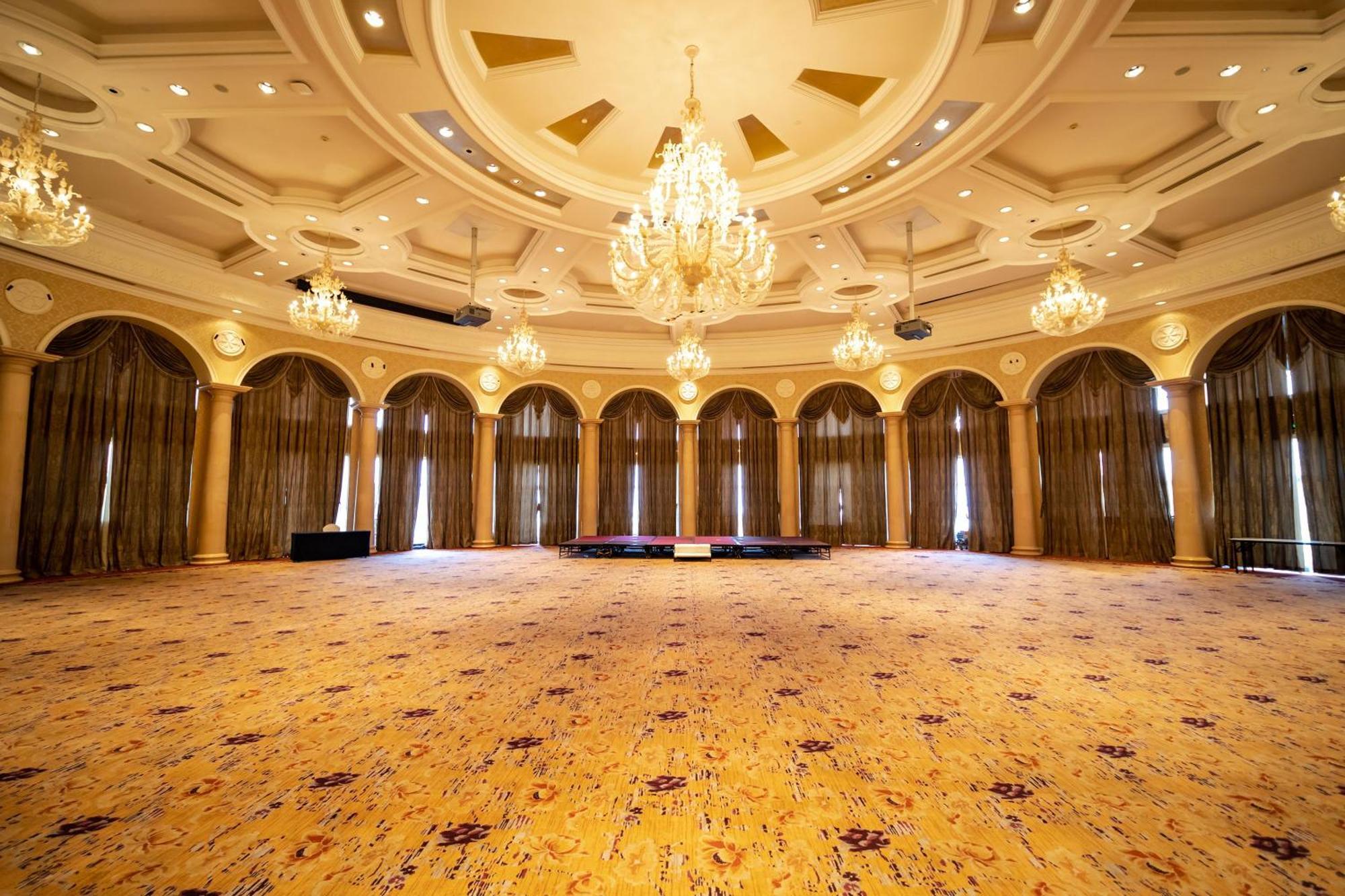 Crowne Plaza Ocean Spring Resort By Ihg Jimo ภายนอก รูปภาพ